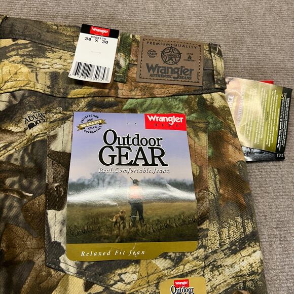Wrangler Hero Jeans Men's 38x30 Relaxed Advantage Timber Camo Double Knee NEW - Picture 15 of 15